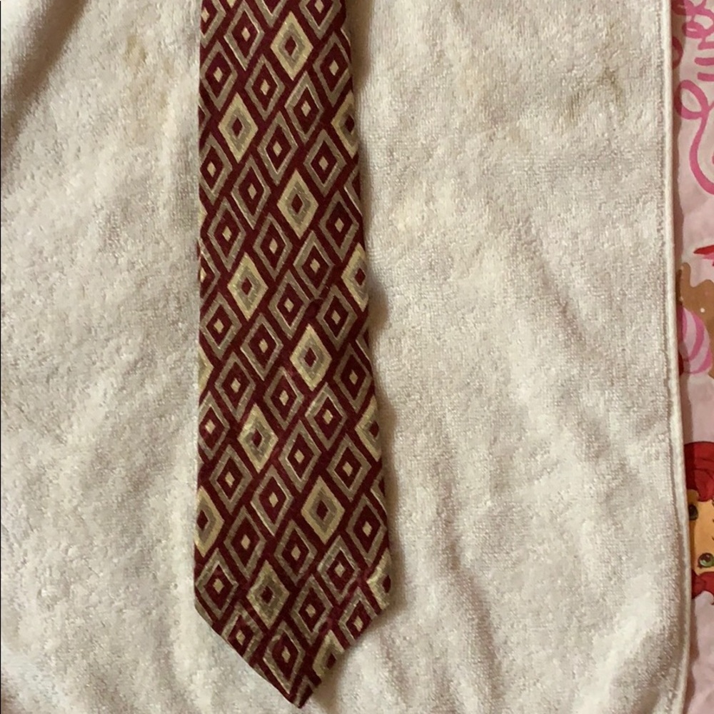 Bill Robinson Red/Gold Tie